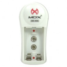 MINI CARREGADOR DE PILHAS AA/AAA/9V MOX